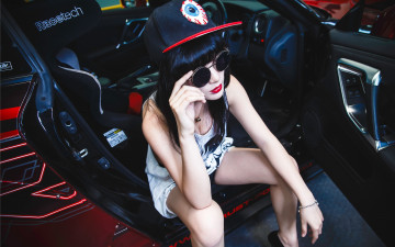 Картинка автомобили -авто+с+девушками девушка взгляд автомобиль