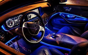 Картинка автомобили спидометры торпедо неон