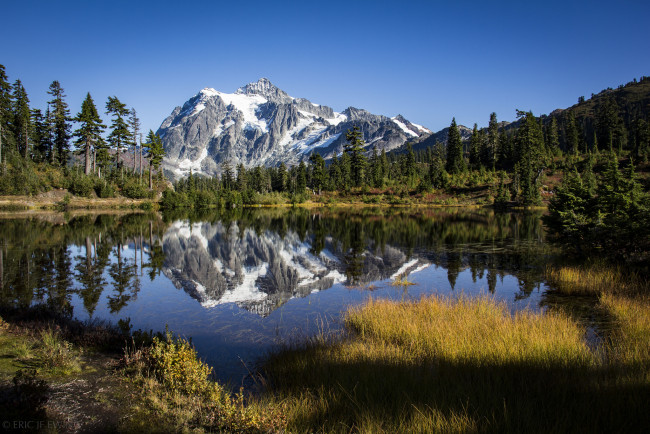 Обои картинки фото природа, реки, озера, река, лес, горы