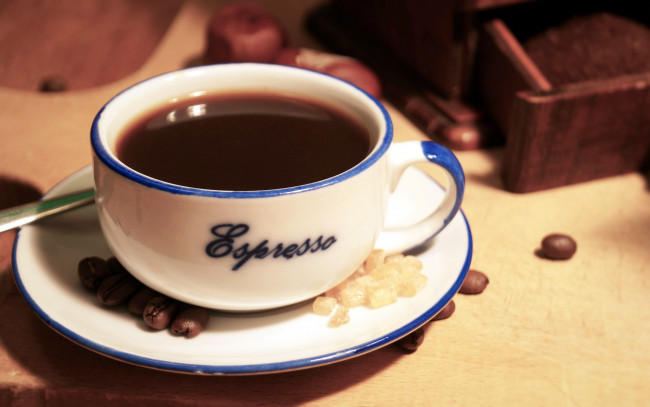 Обои картинки фото еда, кофе,  кофейные зёрна, эспрессо