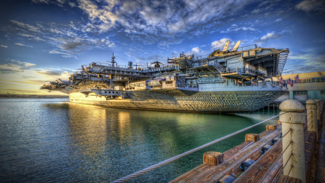 Обои картинки фото uss midway, корабли, авианосцы,  вертолётоносцы, сша, авианосец