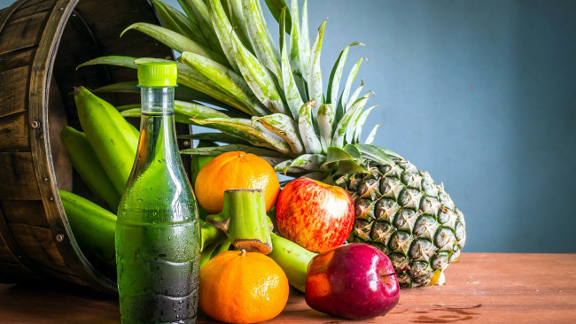 Обои картинки фото еда, фрукты,  ягоды, ананас, бананы, яблоки, мандарины