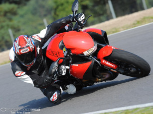 Картинка 2009 buell 1125cr спорт мотоспорт