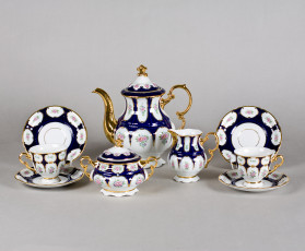 Картинка разное посуда столовые приборы кухонная утварь сервиз фарфор чайник чашки тарелочки