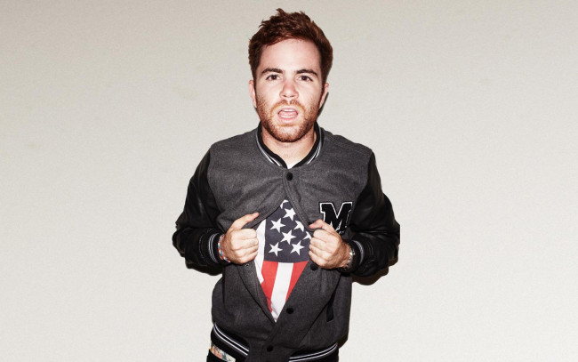 Обои картинки фото dj, bigchocolate, музыка, другое, кофта, футболка