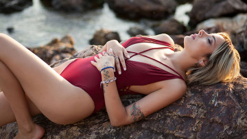 Картинка девушки -+блондинки +светловолосые zeynep kaya