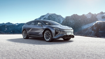 Картинка hiphi+1+2020 автомобили hiphi серебристый площадка горы