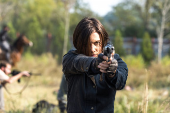 обоя the walking dead , сериал 2010 – 2022, кино фильмы, the walking dead, ходячие, мертвецы, cериал, ужасы, триллер, драма, amc, lauren, cohan, maggie