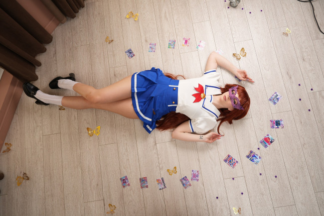 Обои картинки фото косплей модель, девушки, - креатив,  косплей, девушка, женщина, рыжая, светлая, тёмная, сексуальная, модель, звезда, позирует, разная, обувь, верхняя, стильная, одежда, нижнее, эротическое, бельё, трусы, лифчик, колготки, чулки, аксессуары, макияж, и, множество, элементов, на, фотографии