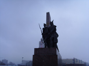 Картинка города памятники скульптуры арт объекты