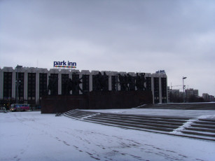 Картинка города памятники скульптуры арт объекты