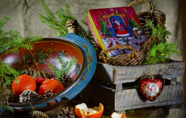 Обои картинки фото праздничные, - разное , новый год, мандарины, елка, книга