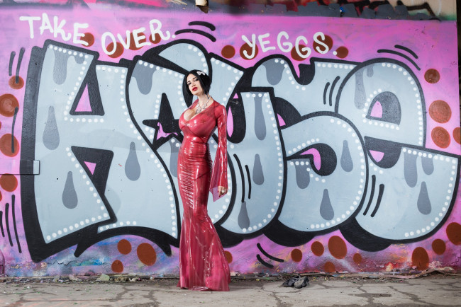 Обои картинки фото девушки, ariane saint-amour, ariane, saint-amour