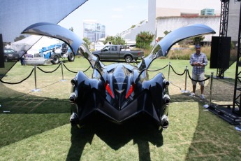 Картинка автомобили выставки+и+уличные+фото batmobile