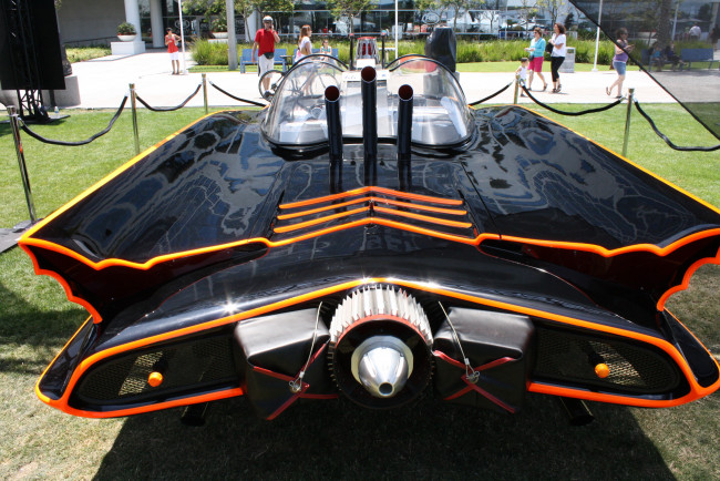 Обои картинки фото автомобили, выставки и уличные фото, batmobile