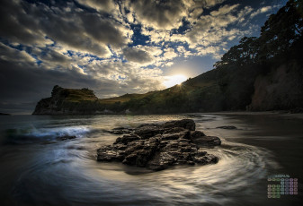 Картинка новая+зеландия календари природа облака камни водоем 2018