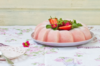 Картинка еда мороженое +десерты клубника десерт желе лакомство