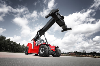 обоя техника, телескопические автопогрузчики, kalmar