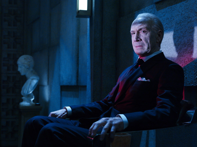 Обои картинки фото кино фильмы, the strain, мужчина, кресло