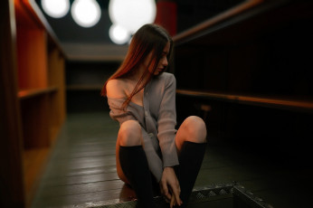 Картинка девушка+-+girl девушки -+брюнетки +шатенки девушка женщина брюнетка темноволосая сексуальная модель звезда позирует разная обувь верхняя стильная одежда нижнее эротическое бельё трусы лифчик колготки чулки аксессуары макияж и множество элементов на фотографии