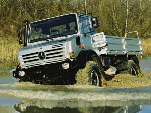 Картинка автомобили mercedes trucks