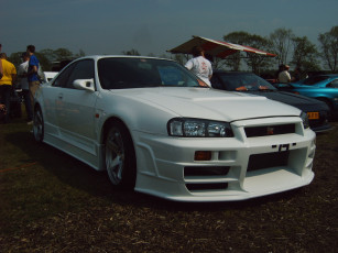 Картинка автомобили nissan datsun