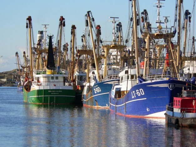 Обои картинки фото корабли, порты, причалы