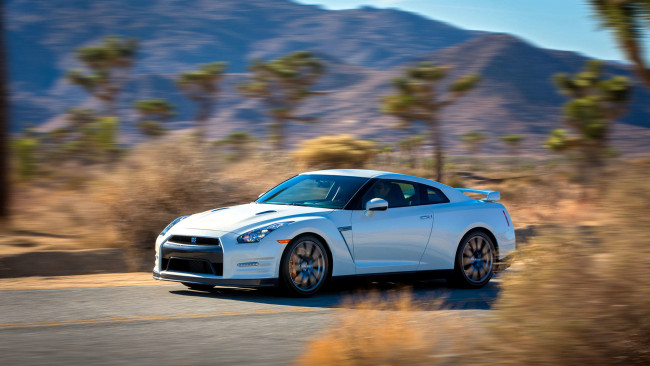 Обои картинки фото nissan, gt, автомобили, datsun, Япония, motor, co, ltd