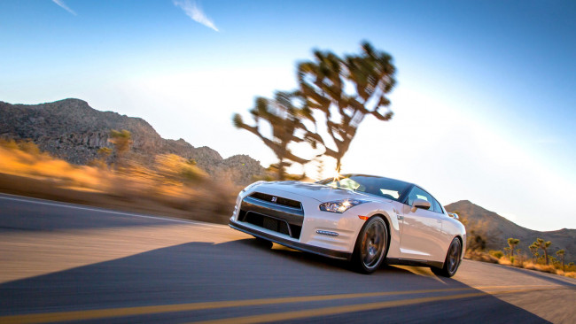 Обои картинки фото nissan, gt, автомобили, datsun, Япония, motor, co, ltd