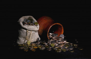 Картинка разное золото +купюры +монеты монеты