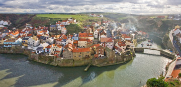 Картинка staithes +england города -+панорамы англия england мост река здания панорама