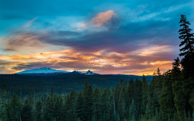 Обои картинки фото природа, лес, горы, oregon, cascades, sunset, diamond, peak, пейзаж