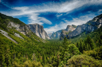 Картинка природа горы лес облака