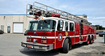 обоя автомобили, пожарные машины, пожарка