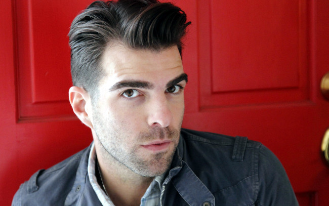 Обои картинки фото мужчины, zachary quinto, взгляд