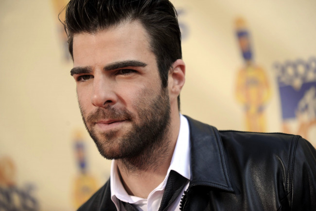 Обои картинки фото мужчины, zachary quinto, щетина