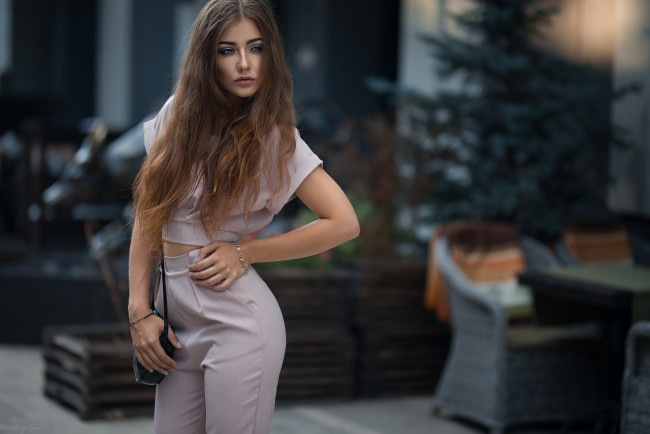 Обои картинки фото девушка, девушки, -unsort , брюнетки, темноволосые, модель