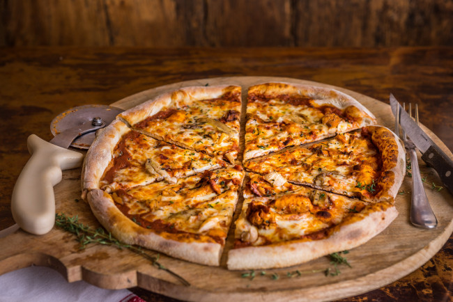 Обои картинки фото еда, пицца, снедь