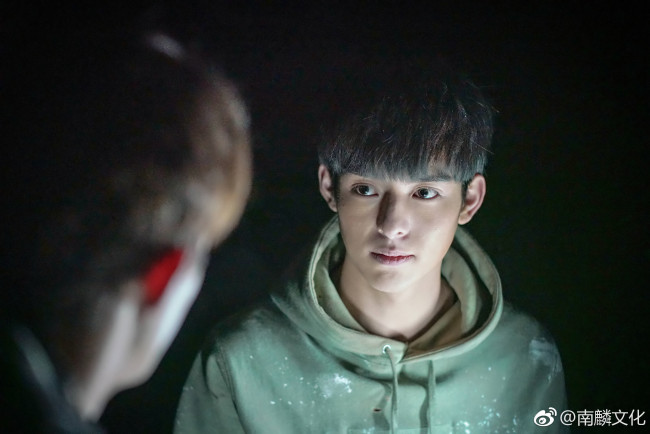 Обои картинки фото кино фильмы, sand sea, песчаное, море, sand, sea, ван, хаосюань, wang, hao, xuan