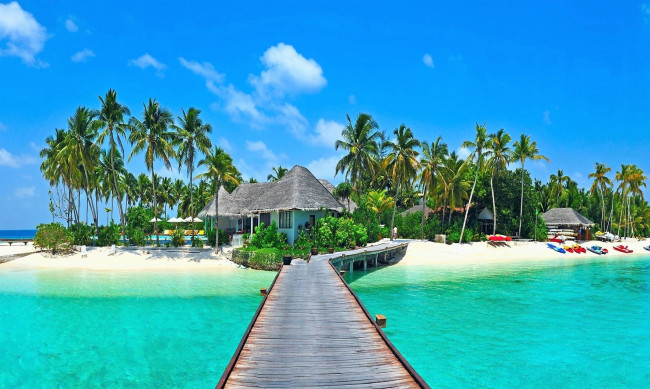 Обои картинки фото природа, тропики, море, остров, мост, дома, пальмы