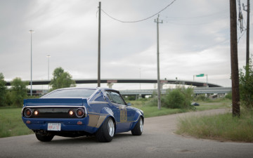 Картинка автомобили nissan datsun