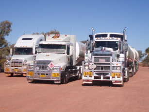 Картинка автомобили грузовики