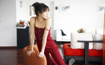 Картинка Olga+Kurylenko девушки