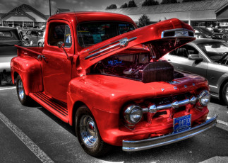 Картинка автомобили выставки+и+уличные+фото тюнинг авто