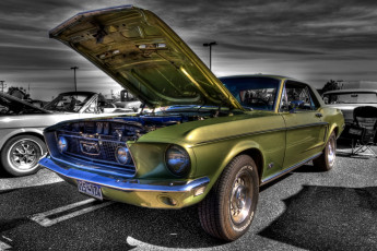 Картинка автомобили выставки+и+уличные+фото тюнинг авто