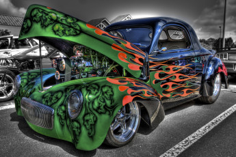 Картинка автомобили выставки+и+уличные+фото тюнинг авто