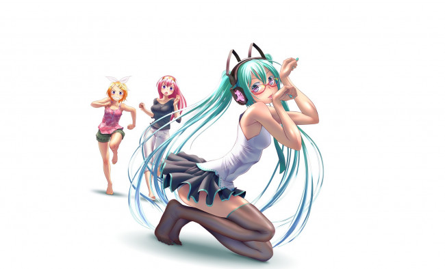 Обои картинки фото аниме, vocaloid, takouji, wokada, hatsune, miku, девушка, хатсуне, мику, вокалоид, kagamine, rin, megurine, luka, бегут, наушники, чулки, очки, короткая, юбка, трусики