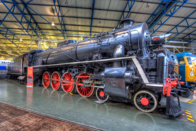 Обои картинки фото техника, паровозы, паровоз, музей, экспонат