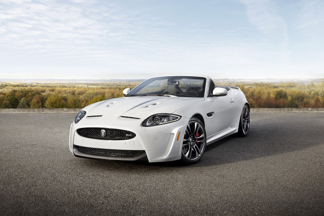 Обои картинки фото 2012 jaguar xkr-s, автомобили, jaguar, кабриолет, белый