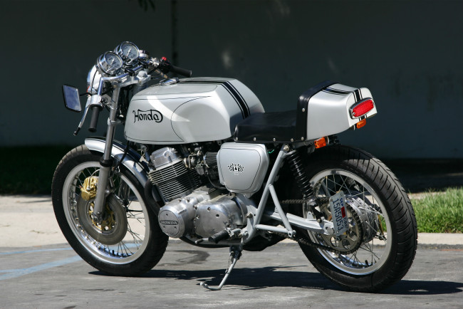 Обои картинки фото мотоциклы, honda